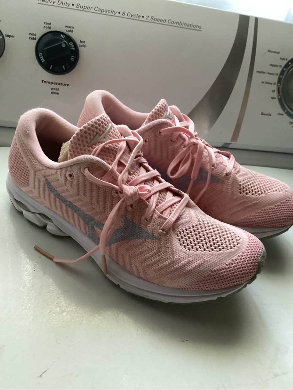 Women’s Pink Breathable Running Sneakers